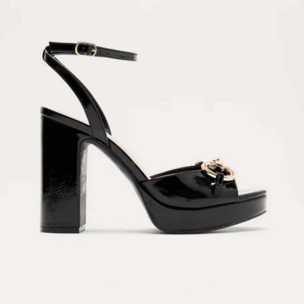 Black block heels with gold buckle - Picture 2 of 7